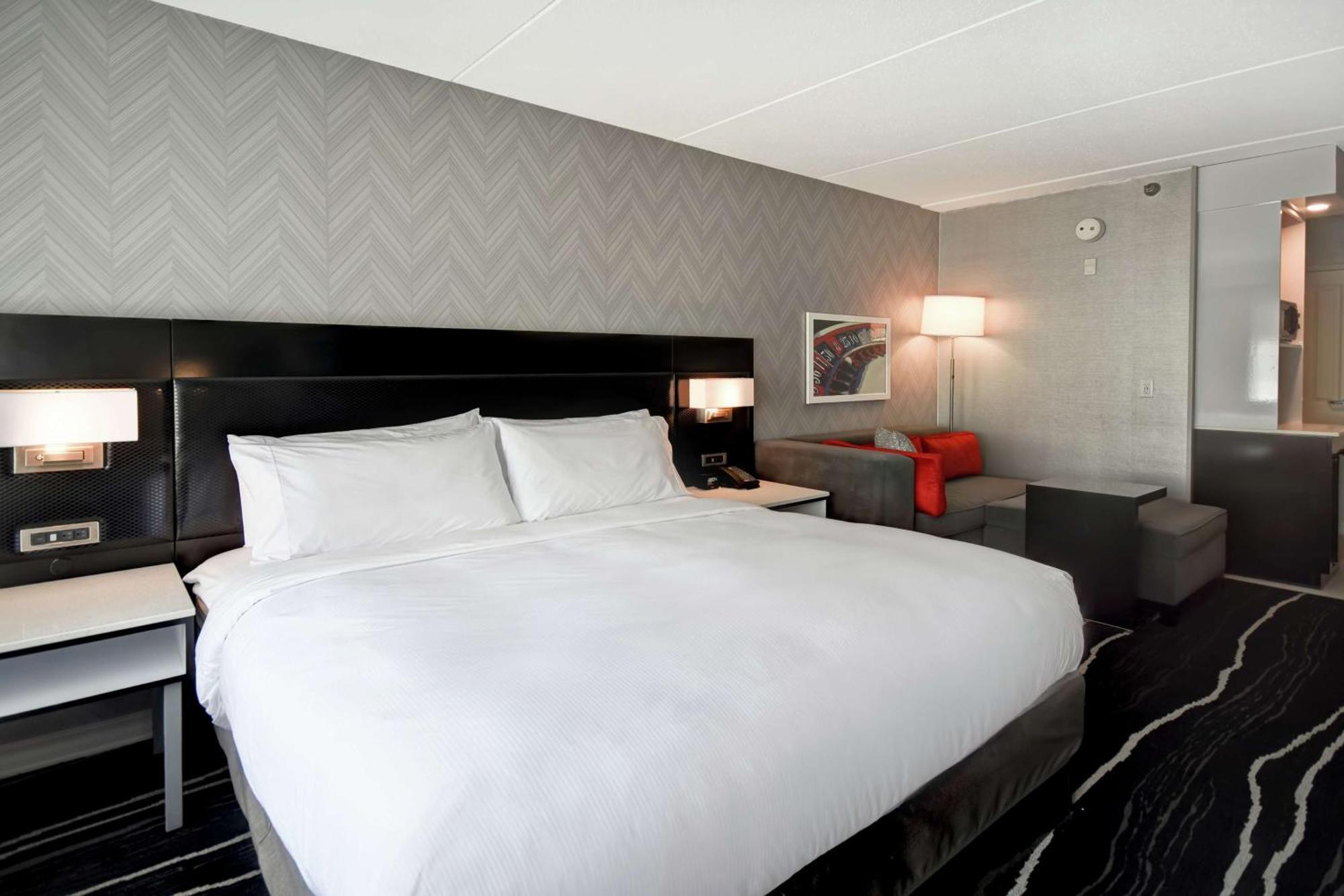 Doubletree By Hilton Deadwood At Cadillac Jack'S Екстер'єр фото