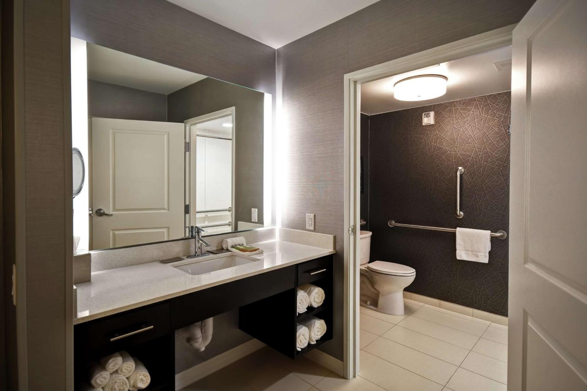 Doubletree By Hilton Deadwood At Cadillac Jack'S Екстер'єр фото
