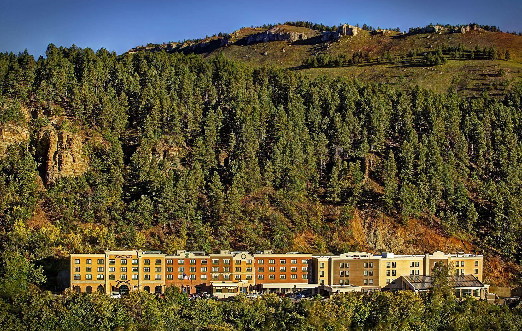 Doubletree By Hilton Deadwood At Cadillac Jack'S Екстер'єр фото